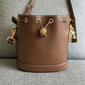 Tory Burch bucket purse